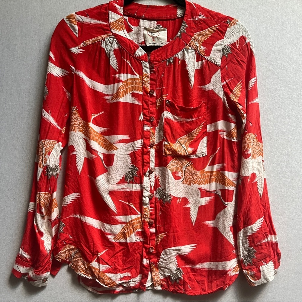 Anthropologie Conversations Red Crane Pattern Button Down Blouse Size 4